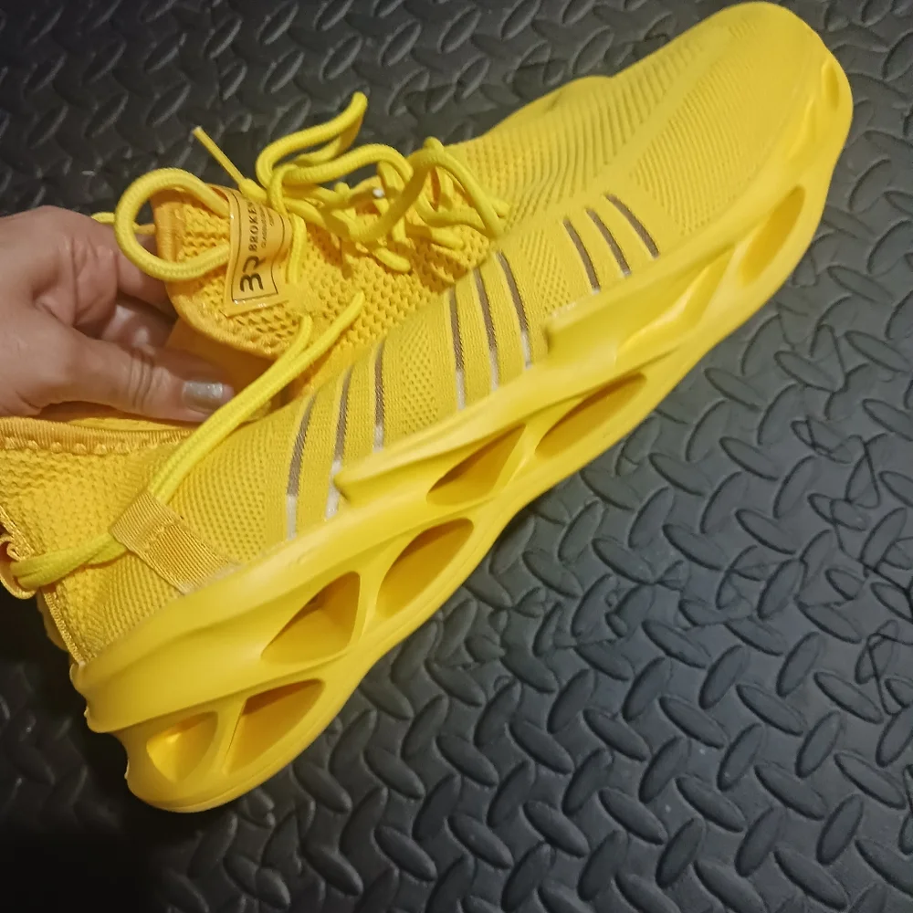 Men Yellow Ahtletic Brethable Sneakers - Picture 6 of 11